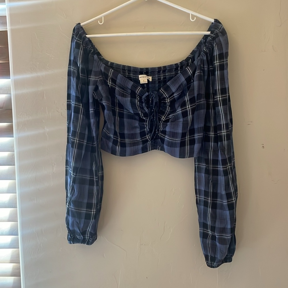 Aeropostale long sleeve plaid crop top size ! Small